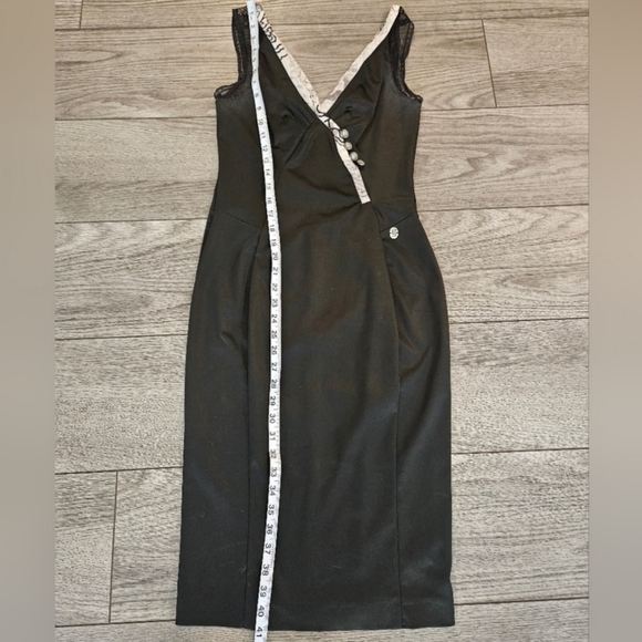 John Galliano Vintage Black Pencil Fitted satin sleevless V-neck Cocktail Dress - Picture 15 of 16